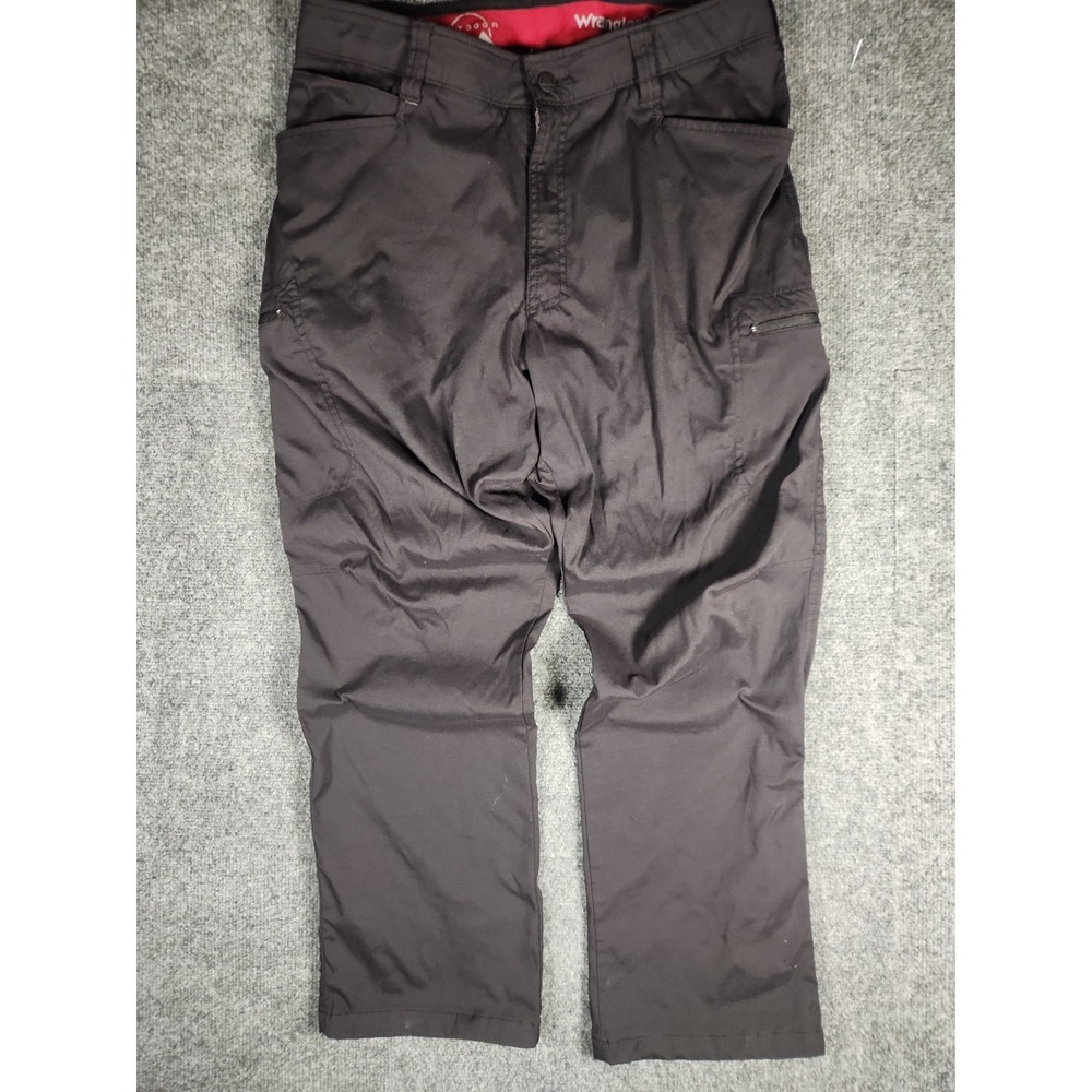 Wrangler ATG Mens 36x30 Black Outdoor Cargo Hiking Pants NW780BL Stretch Zip